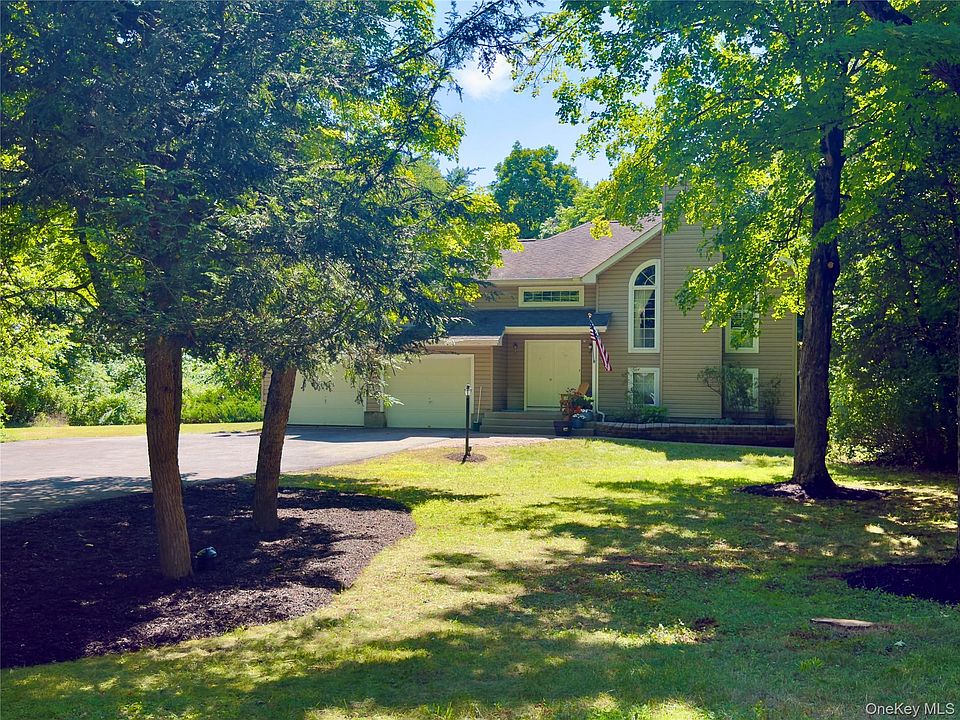 1st image of 79 Connelly Drive