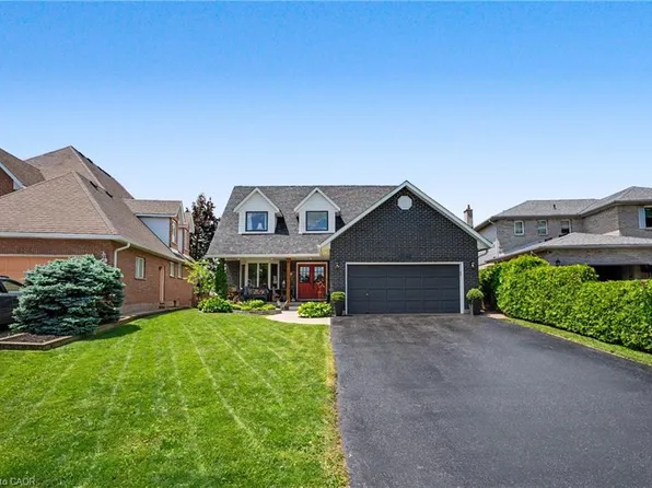 4566 Cedarbrook Ln, Lincoln, ON L0R 1B5