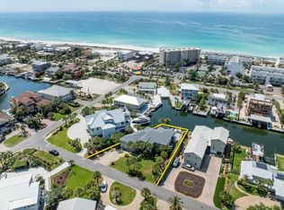 528 Vera Cruz Dr, Destin, FL 32541