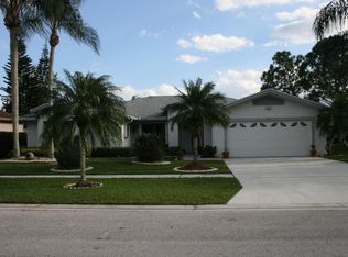 109 Laurel Way, Royal Palm Beach, FL 33411