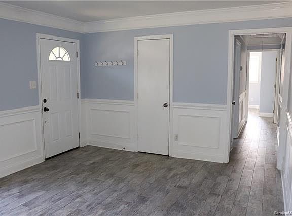 2nd image of 5338 Coronado Dr