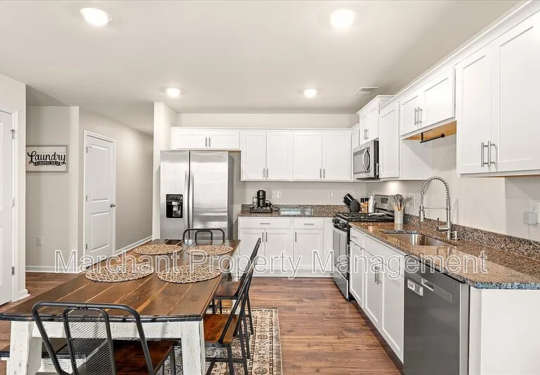 107 Mable Leaf Ln — Photo 9