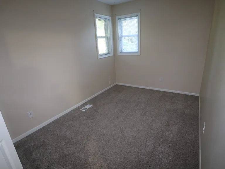 208 Manchester Dr #208 — Photo 15