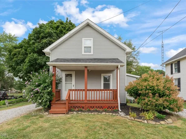 2407 17th St SE, East Canton, OH 44730