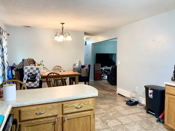 360 Christian Hill Road, Brooklyn, CT 06234