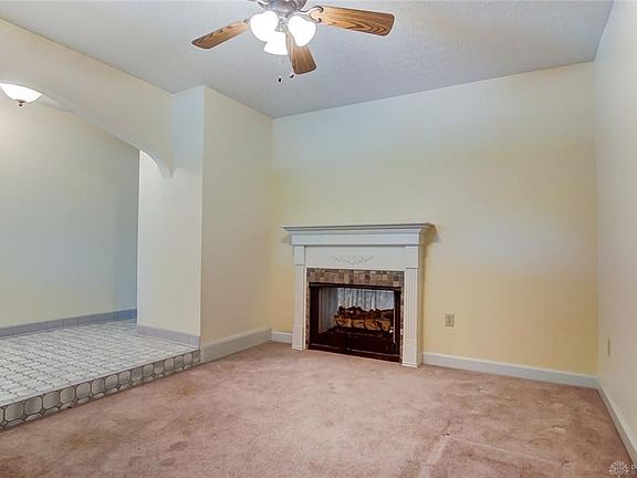 5th image of 169 Lake Forest Dr
