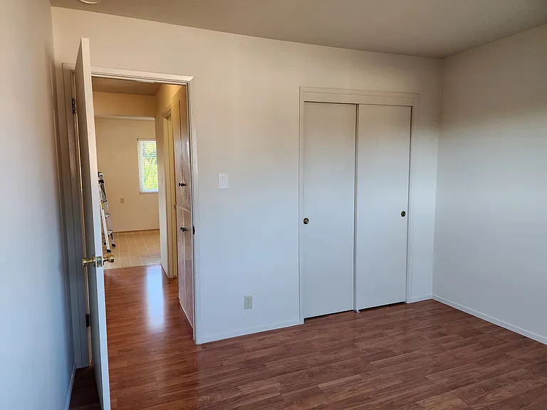 16445 Kent Ave #G — Photo 16