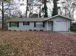 19 Newstead Dr, Little Rock, AR 72209