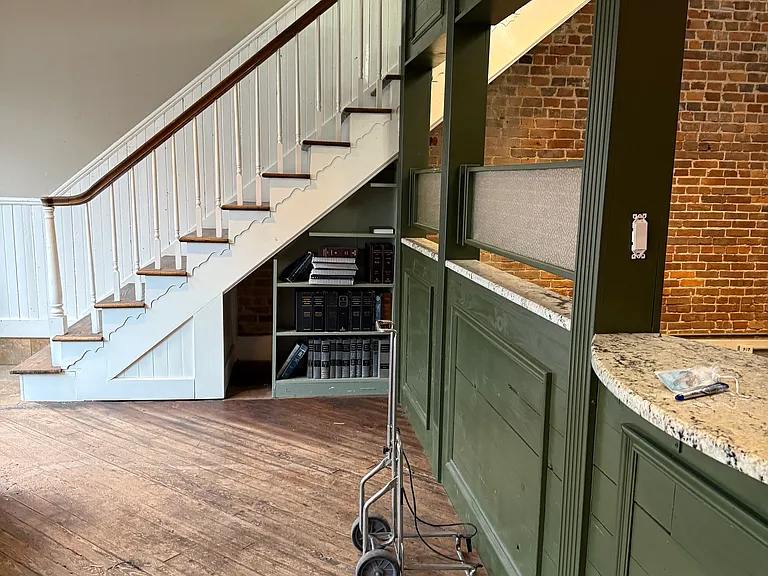 187 S Main St — Photo 11