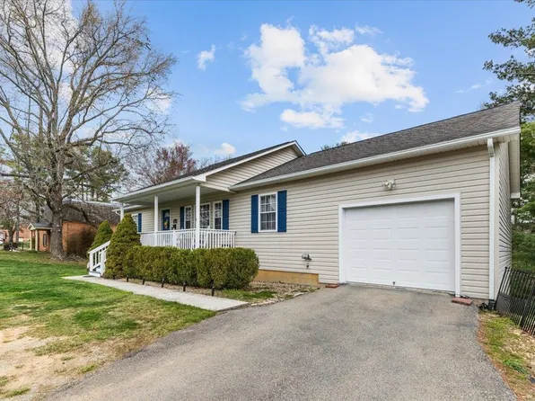 480 Giles Ave, Dublin, VA 24084