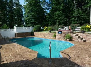 983 Pinkney Pl, Stanley, NC 28164