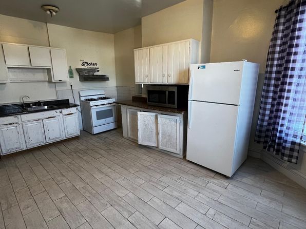 (undisclosed Address)