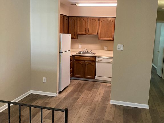 3rd image of 155 Parker Ave #2