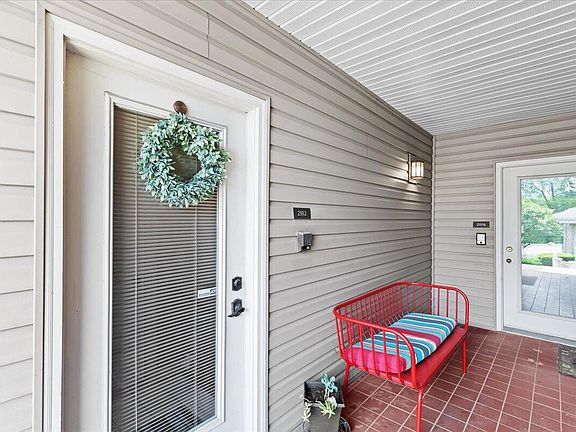 5th image of 21112 Boulder Cir