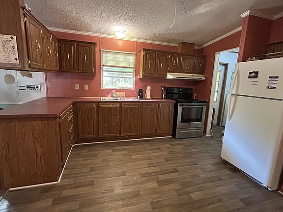 5th image of 1007 C Smith St