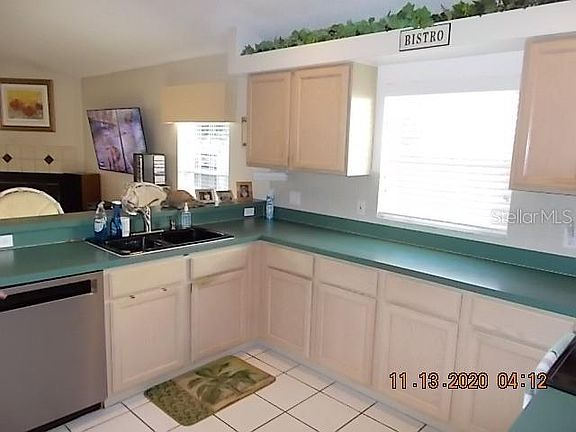 5th image of 4141 51st Dr W