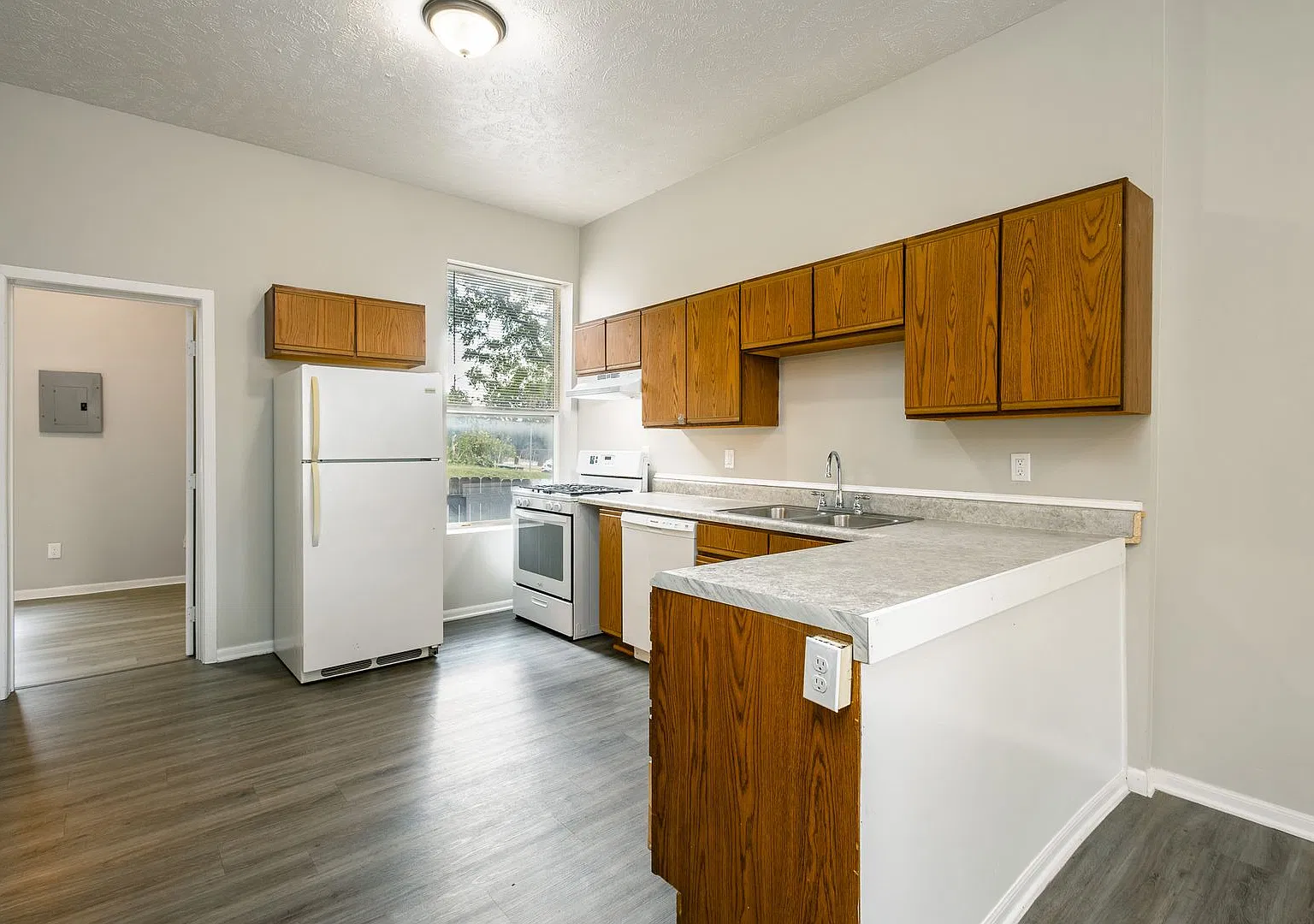 N 29th Street Apartments — Photo 4