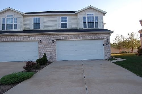 Front view from the Copper Ridge Rd