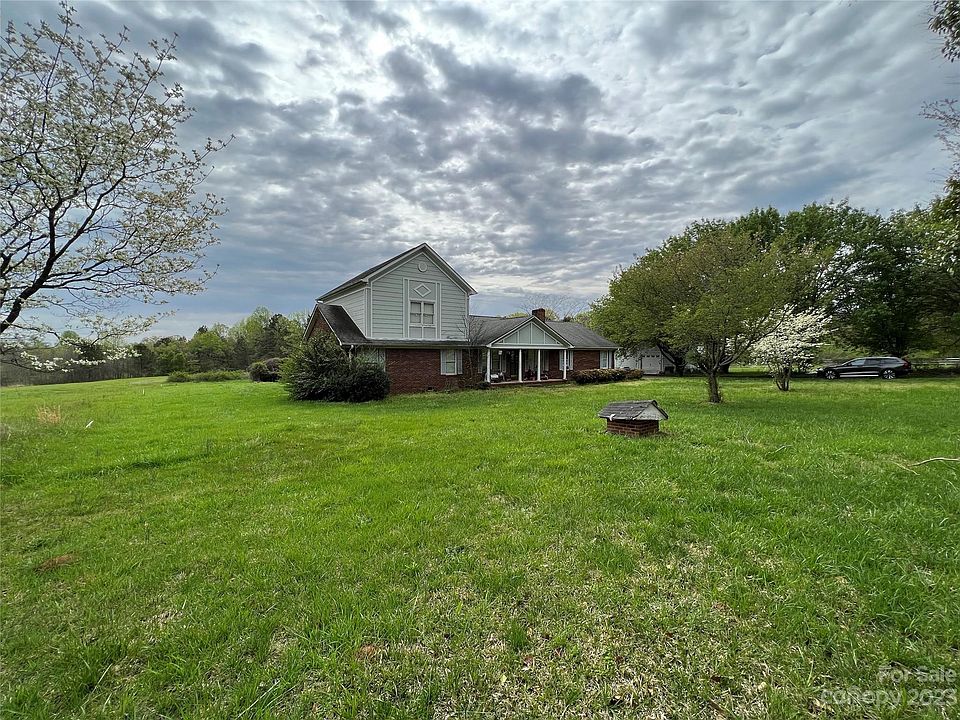 12924 Rocky River Church Rd 2 & 3, Charlotte, NC 28215 MLS 