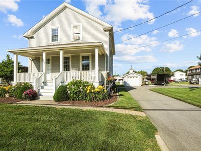 549 Aquidneck Ave, Middletown, RI, 02842