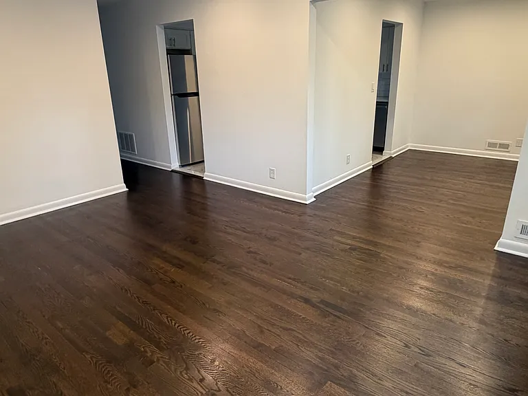146 North Ave — Photo 4