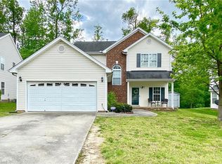 851 Blazingwood Dr, Greensboro, NC 27406