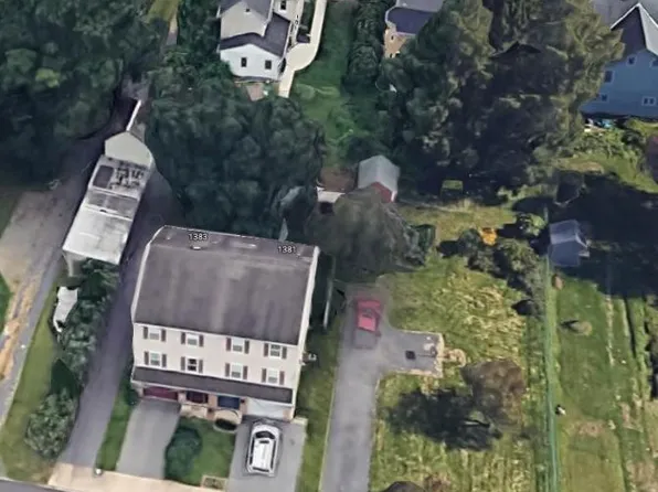 1379 Washington Hellertown, Hellertown, PA 18055