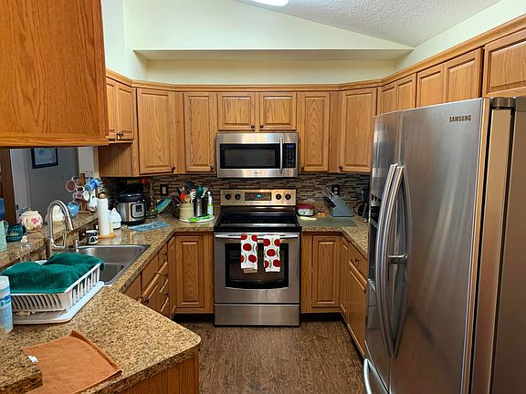 5th image of 607 Kensington Dr #607