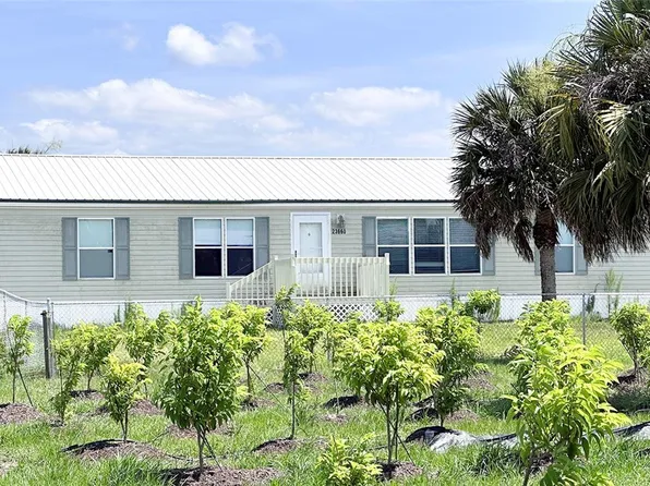 23660 Tinas Ln, Fort Myers, FL 33913