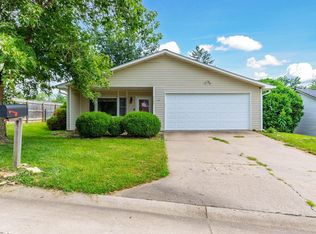 4300 W Brookview Ter, Columbia, MO 65203
