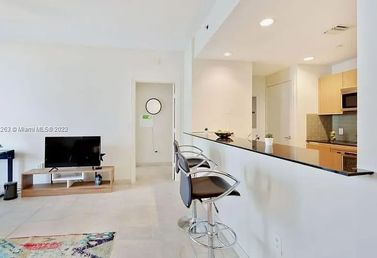 1050 Brickell Ave #1410 — Photo 7