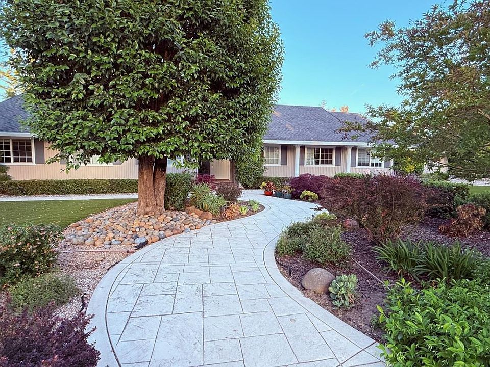 1st image of 14000 Shadow Oaks Way