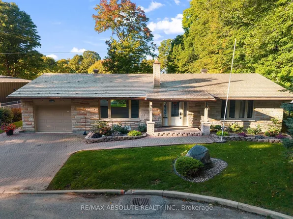 154 Ottawa St, Arnprior, ON K7S 1X7