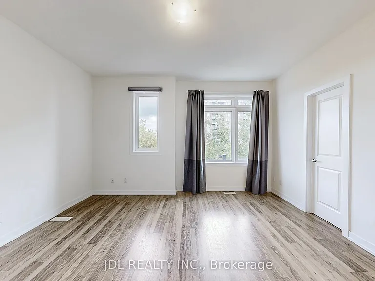 370 Red Maple Rd #112 — Photo 18