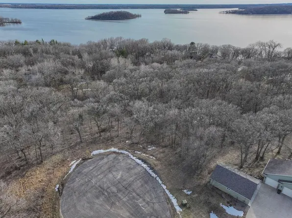 28413 Cherrywood Rd, Paynesville, MN 56362