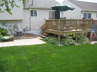 17842 Lillian St, Omaha, NE 68136