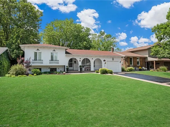 4200 Eastdale Dr, Lincoln, ON L3J 0N3