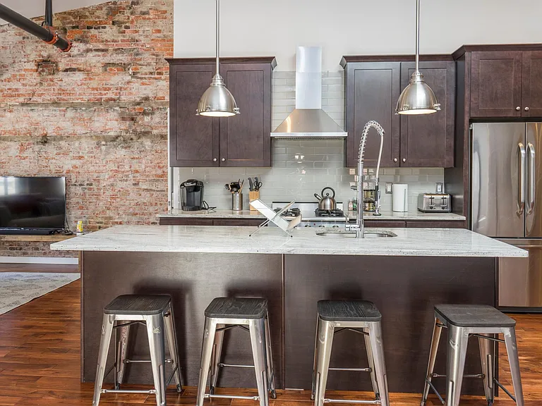 30 S 7th St #FURNISHED — Photo 32