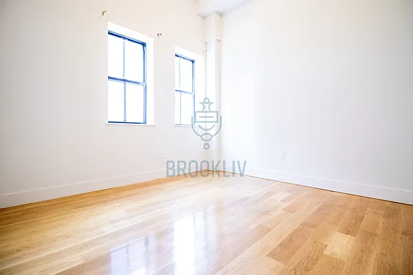 Rented by null | media 84