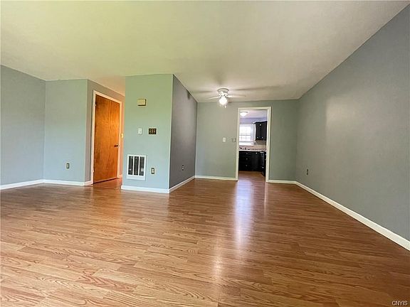 2nd image of 4307 Belmont Dr