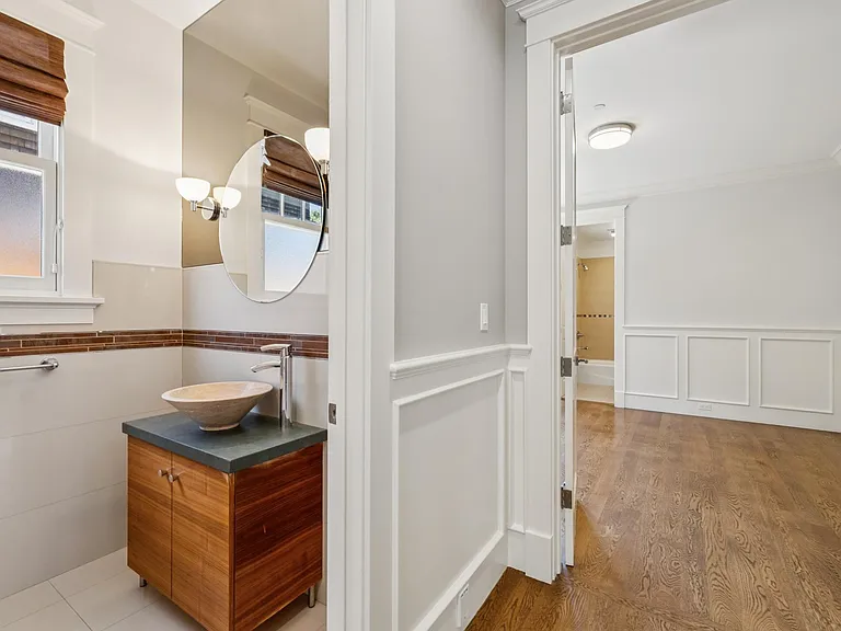 1517 Howard Ave — Photo 30