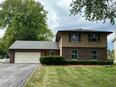 2215 De Carlin Dr, Brookfield, WI, 53045