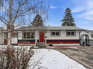 236 SW Fairview Dr SE, Calgary, AB T2H 1B5