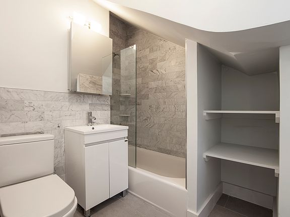 4th image of 130 E 37th St APT 2S