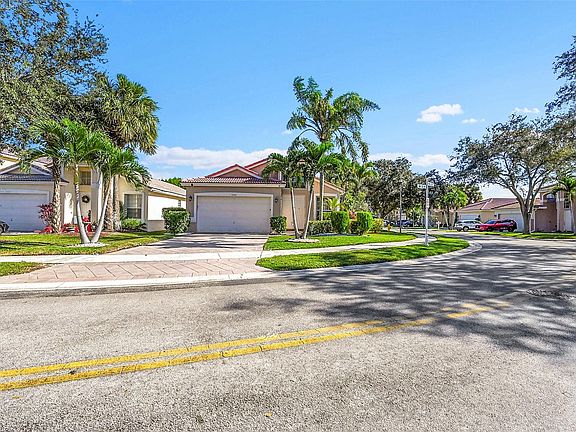 2nd image of 5305 NW 126th Drive