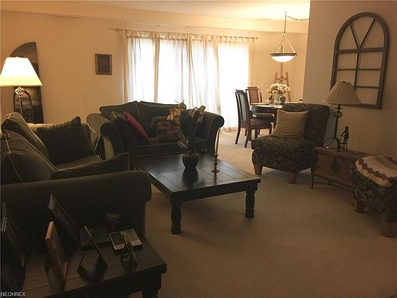 2nd image of 2112 Acacia Park Dr APT 123