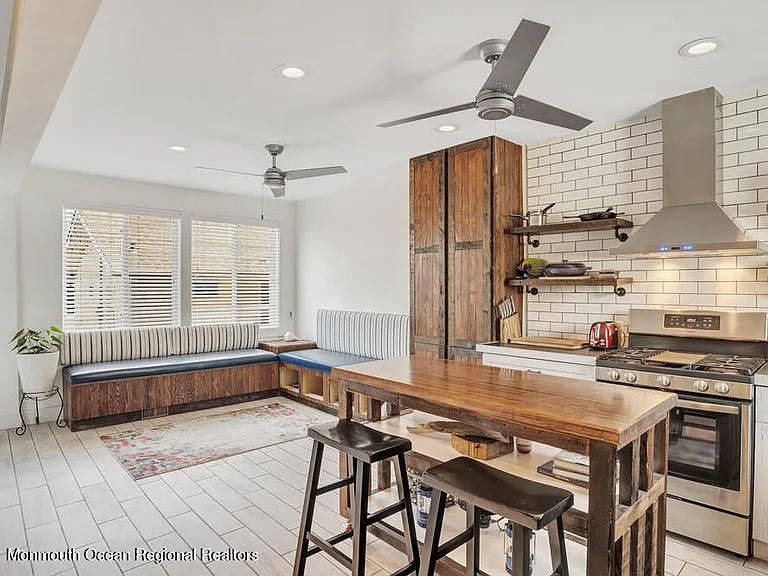 903 Ocean Ave #1 — Photo 4