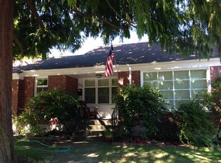 8257 39th Ave NE, Seattle, WA 98115