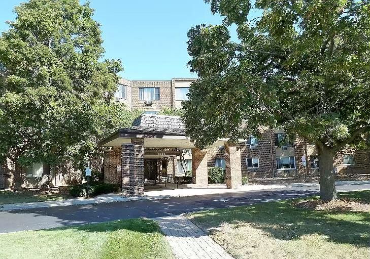 1st image of 1880 Bonnie Ln APT 214