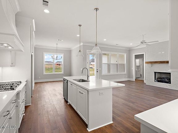 2nd image of 521 Portner Way